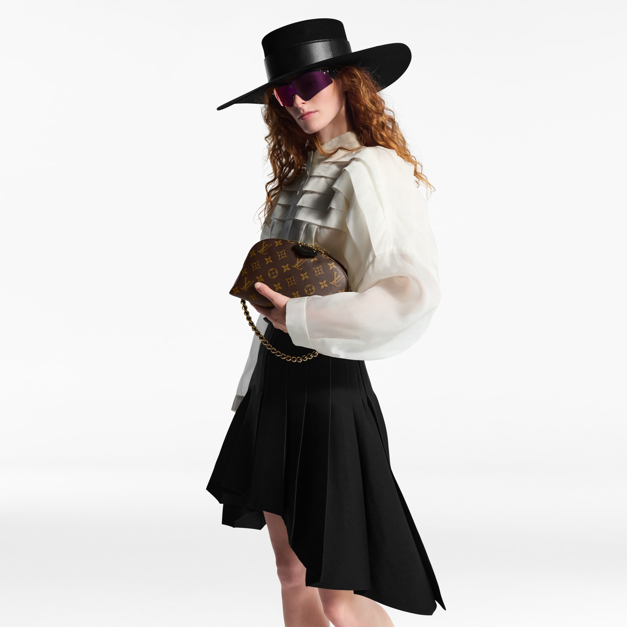 ルイ•ヴィトンスカート チェーンモノグラムゴールド